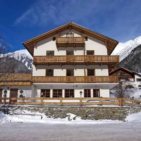 Ferienhaus Beautiful Holiday Near With Sauna